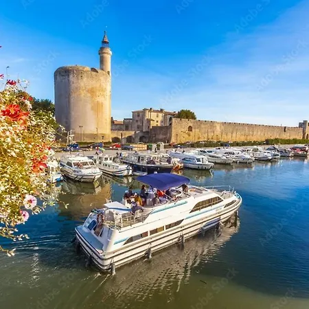 Hébergement de vacances Maison Historique Au Cœur Des Remparts